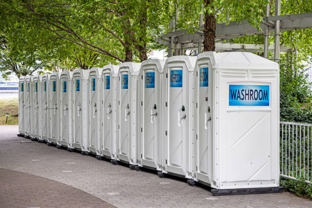 Best Portable restroom solutions  in San Castle, FL