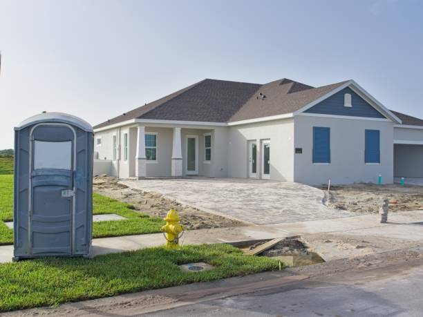 Portable Toilet Options We Offer in San Castle, FL